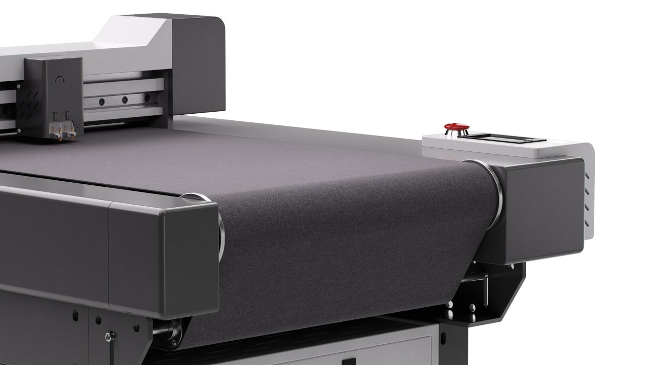 SECO DTF cutting table with vacuum suction and conveyor belt